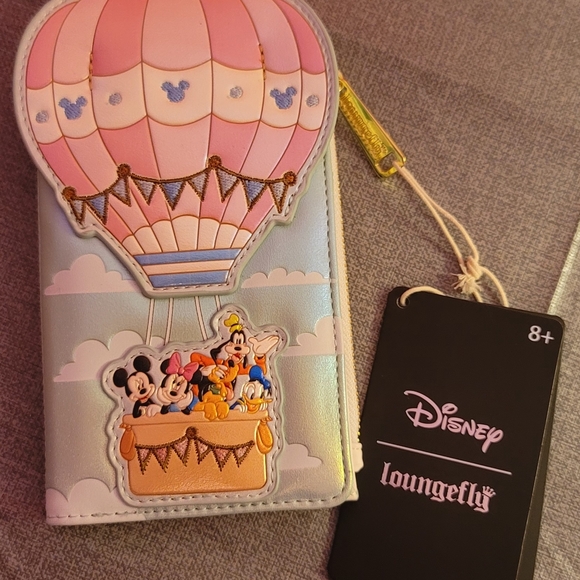 Loungefly Other - Loungefly Disney Mickey And Friends Hot Air Balloon Wallet-NWT